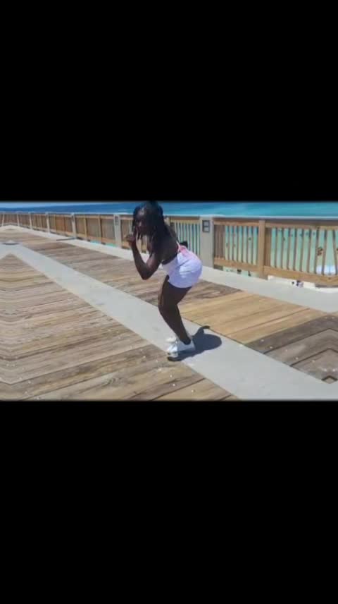 @American Island Girl ๐