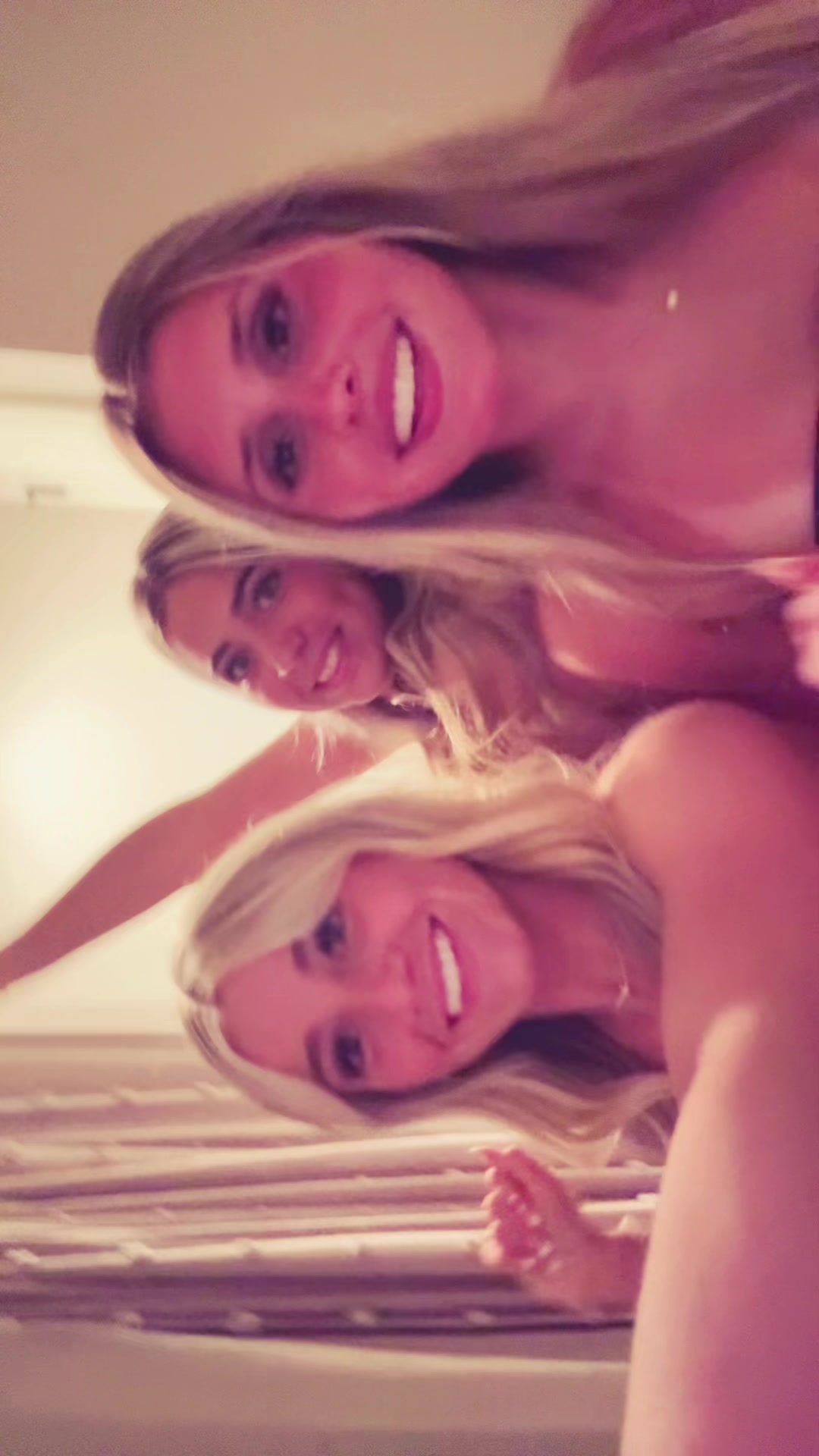 @Hiii