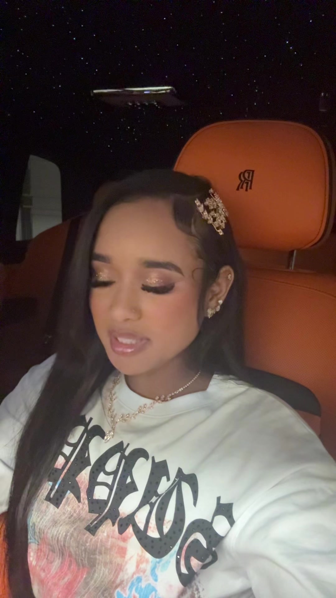 @hellahearteyesfornana