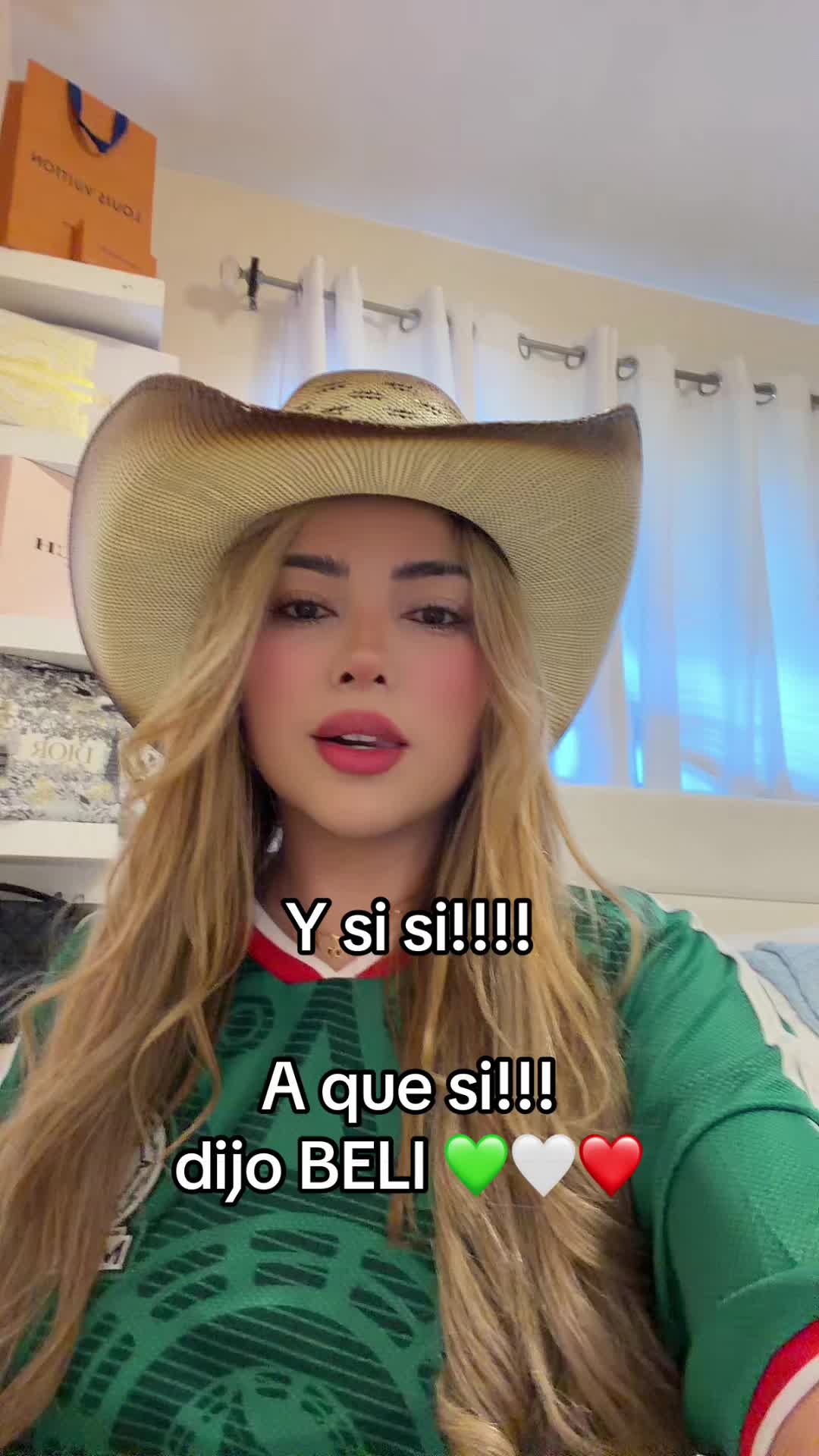 @paris_aa02