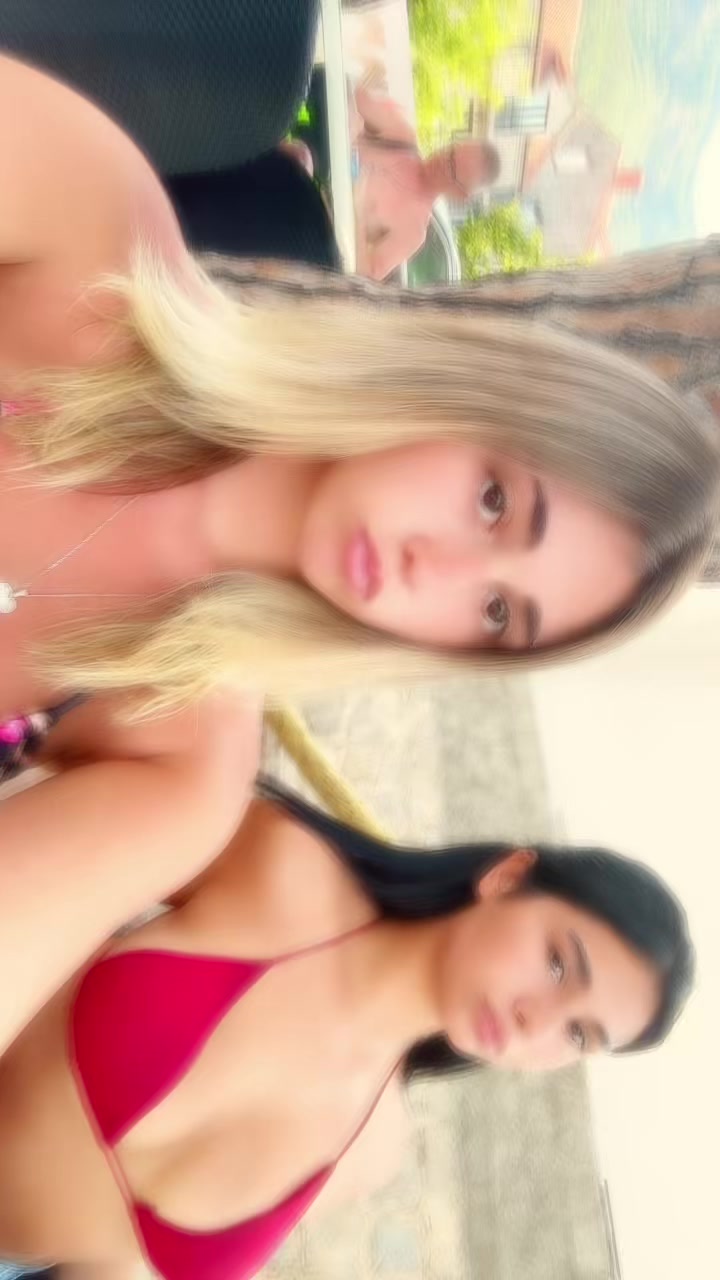 @🖤