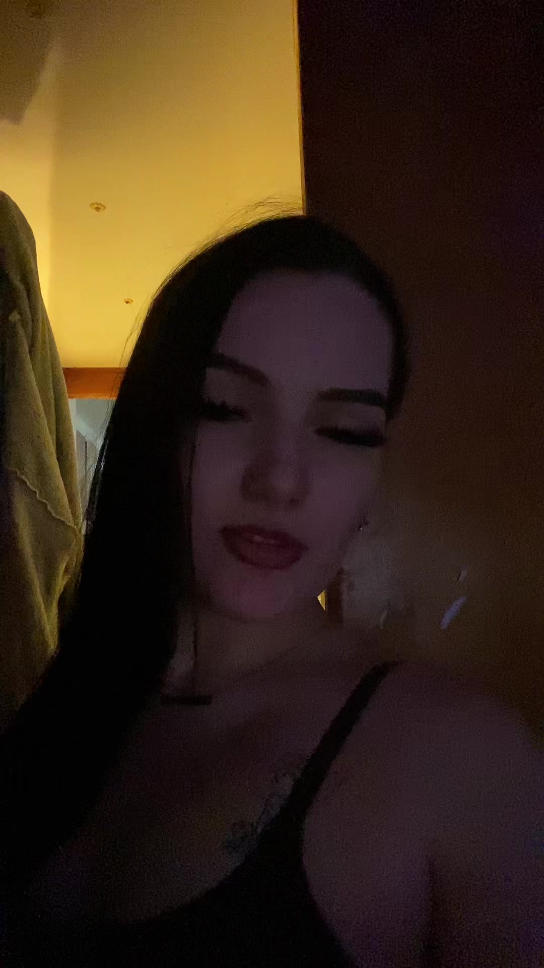 @` lăųrên 🍃🤍 `