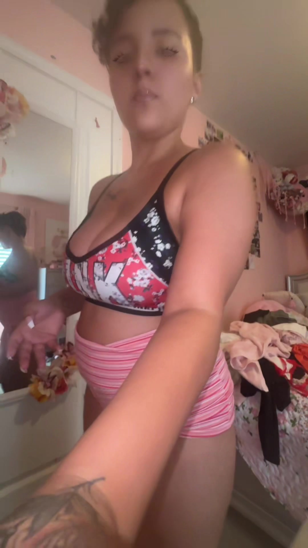 @indianmora