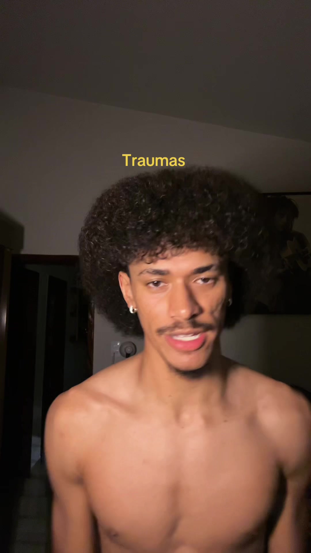 @neuvess_