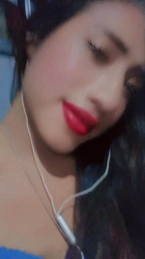 @Valeria M&aacute;rquez Mendez 😻👋