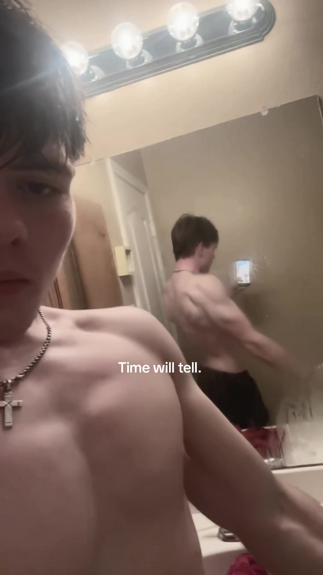 @nɘbʏɒƆ