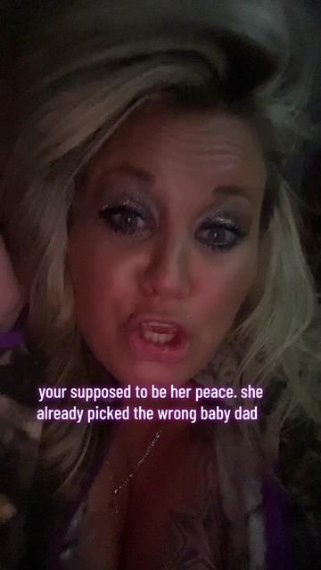 @HotMessMissRiss🩷