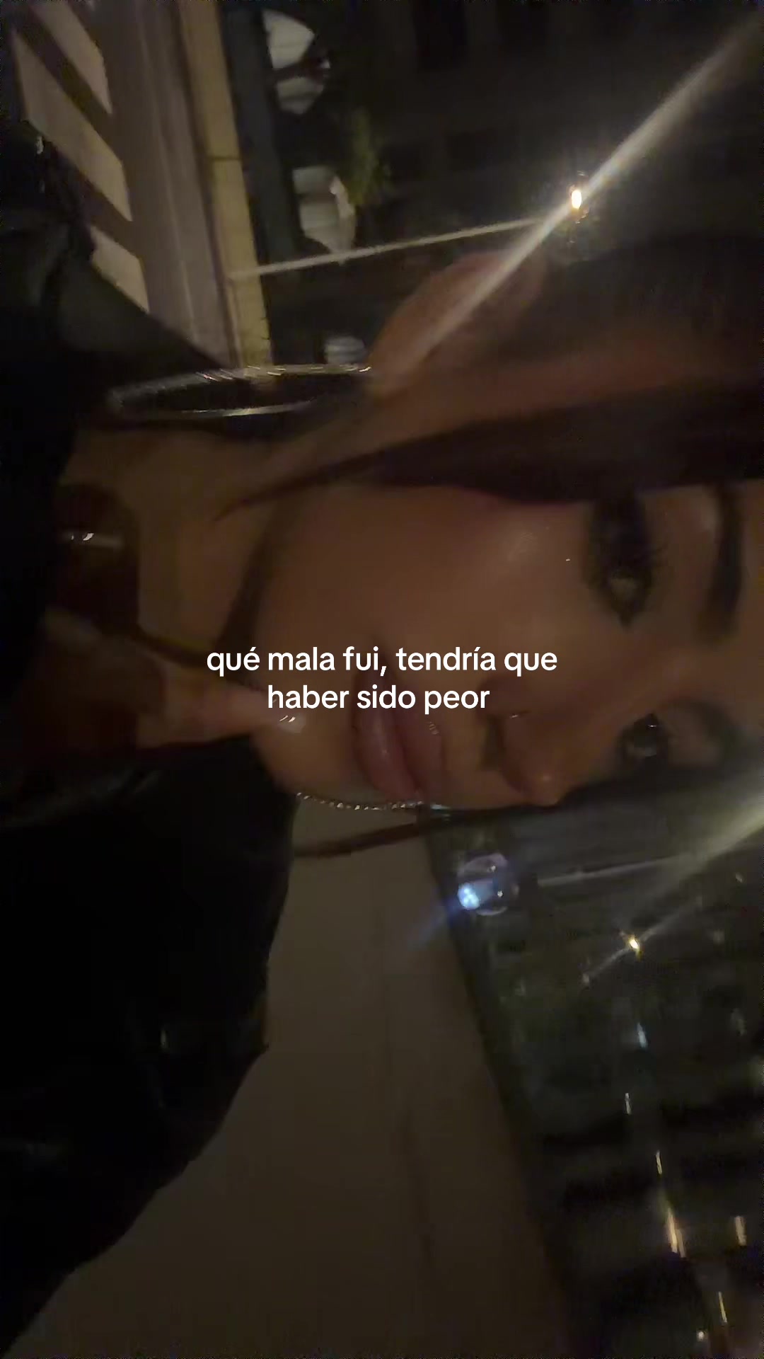 @d3lusi0n4l__