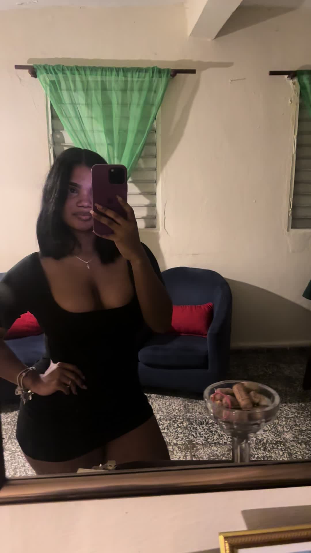@Claudia Nuñez