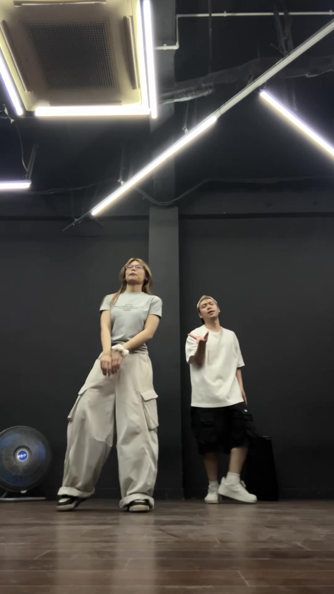 @Diệu