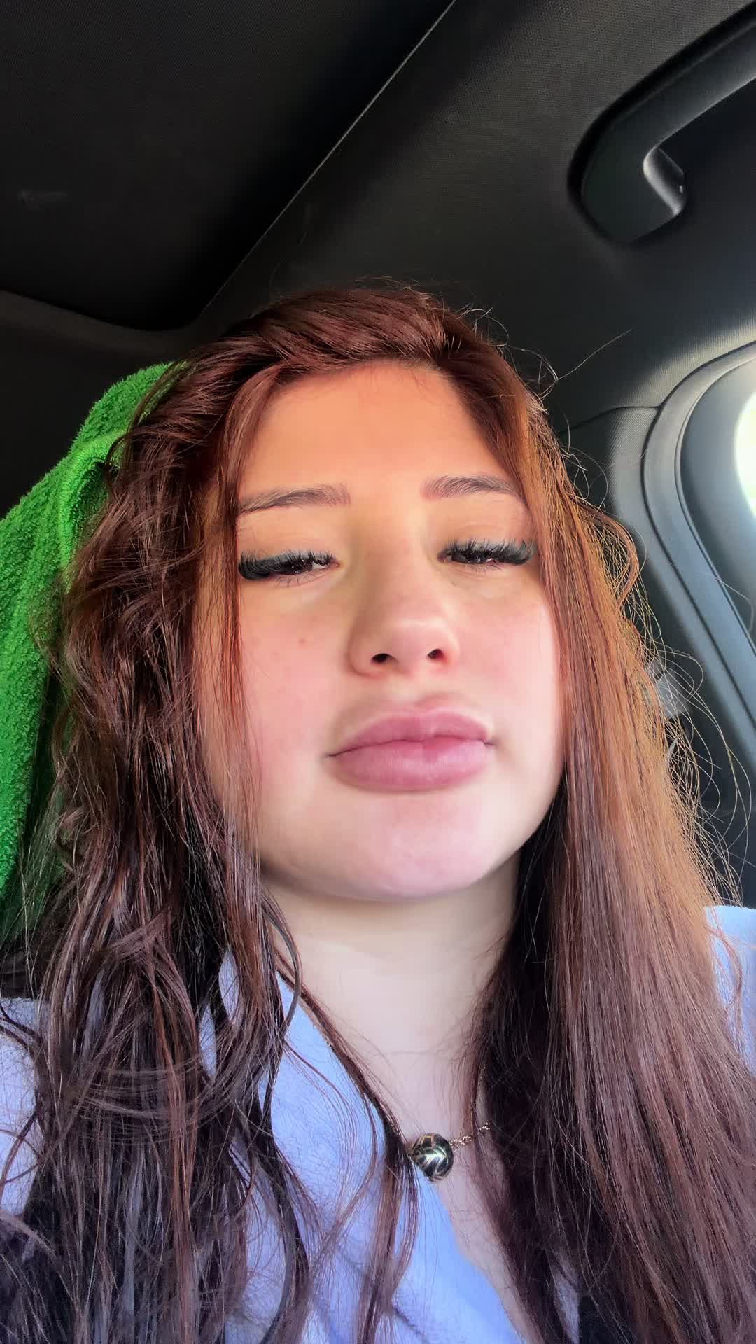 @meliveett