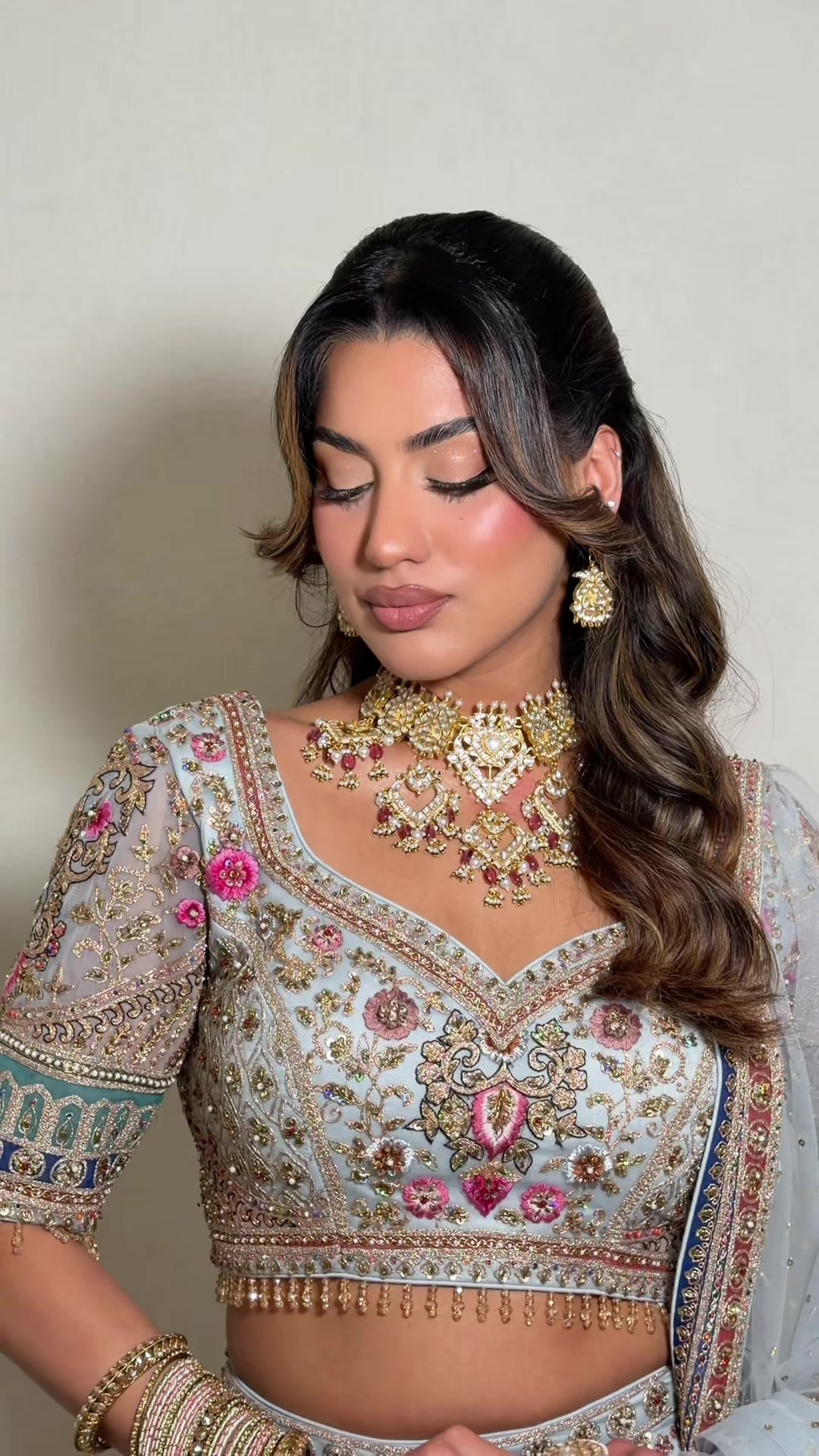 @Neetu Beauty