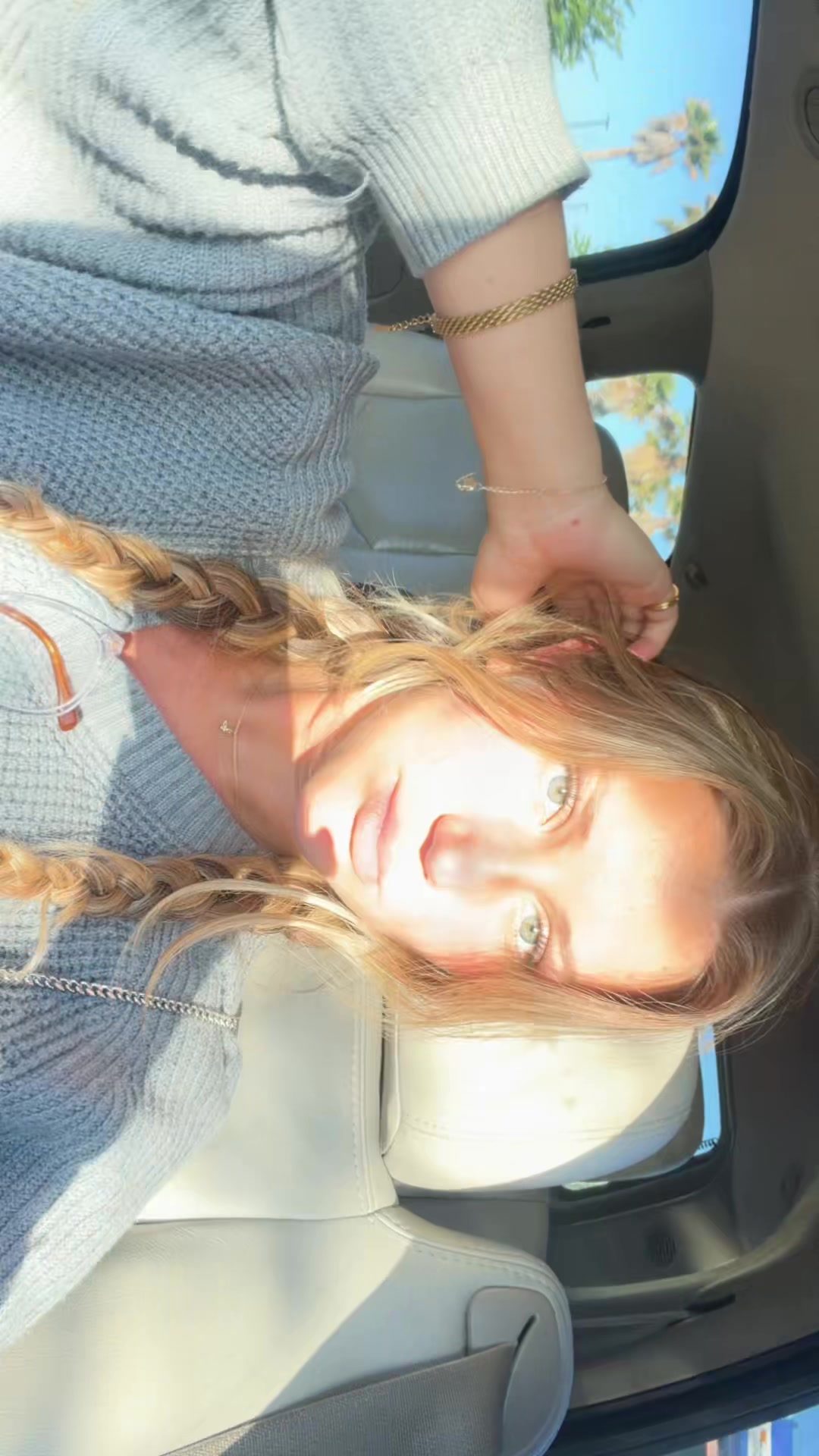 @elena
