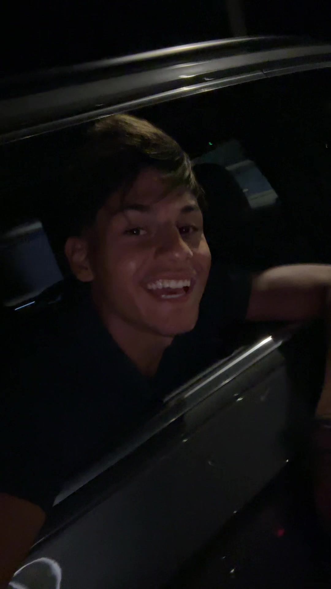 @christosvito
