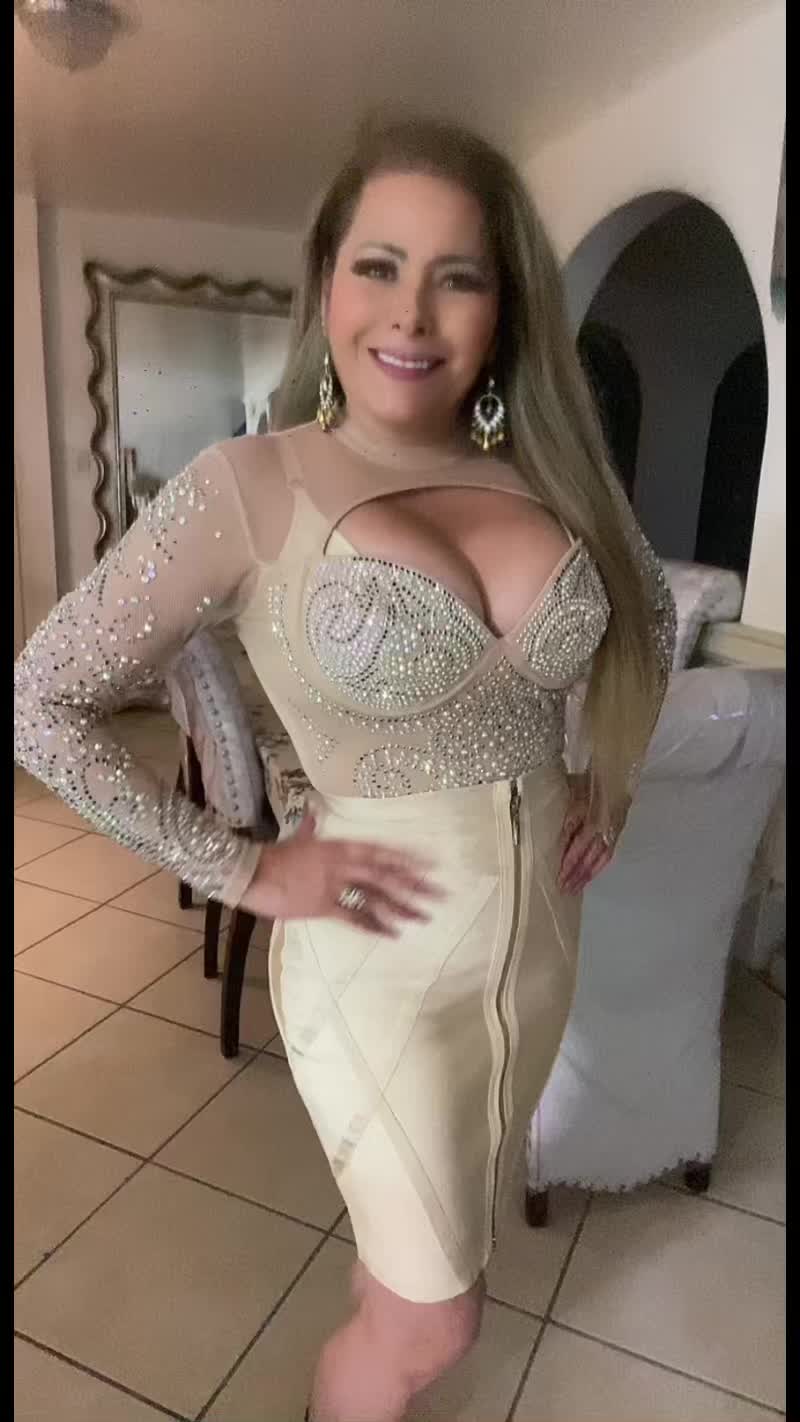 @CARMEN JARA ARTISTA