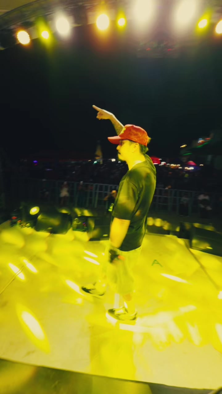 @MoneyShotzs