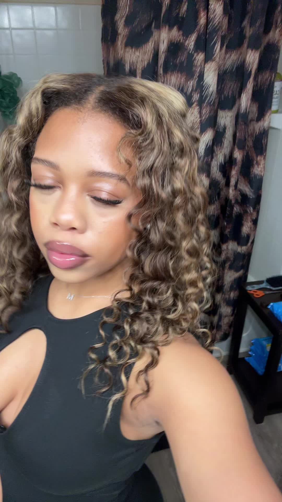 @yellowhoneysuckle