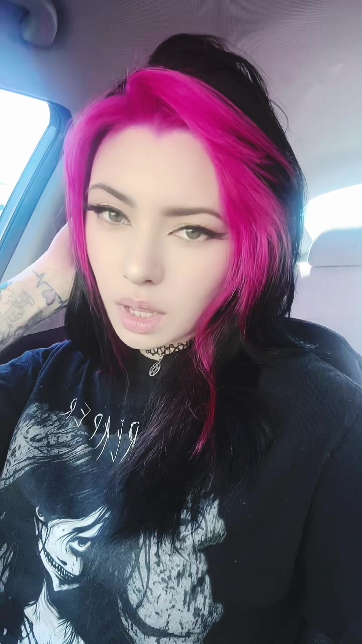 @Sabrina