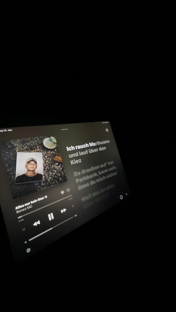@Applemusik_Lyrics.