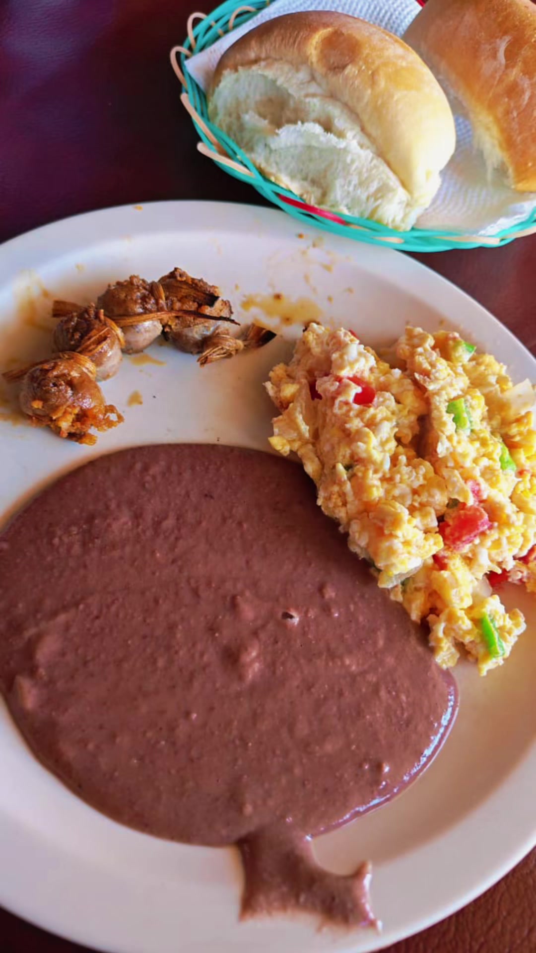 @LO NUESTRO 🇸🇻 Y MÁS