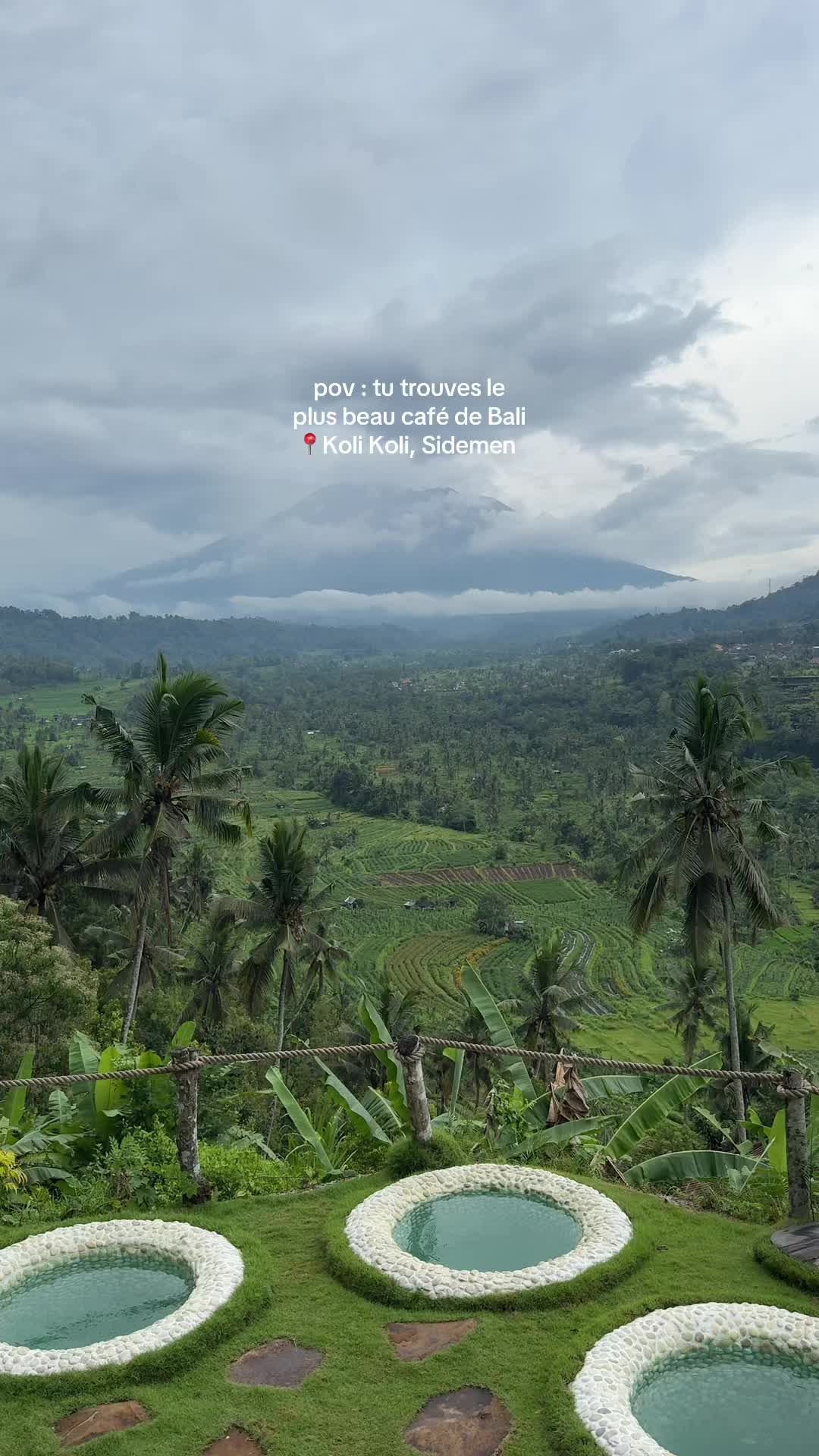 @MATH | SOLO TRAVELS 🦋