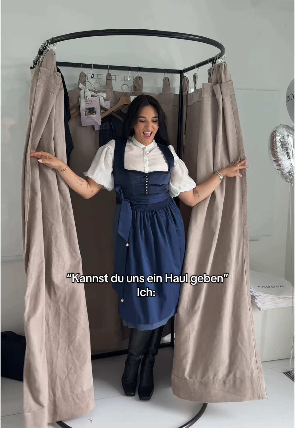 @Kr&uuml;ger Dirndl