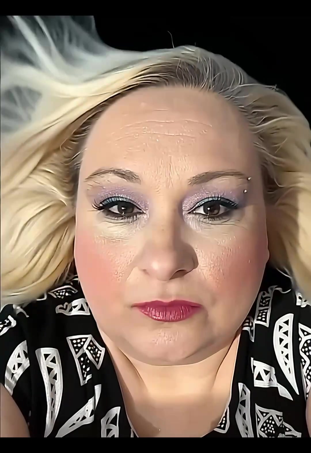 @lvpsychiclv702