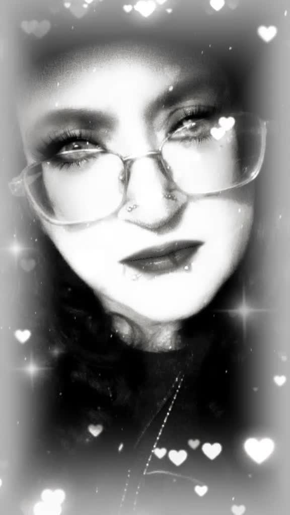 @Jennifer Erexson (Gothic Doll)