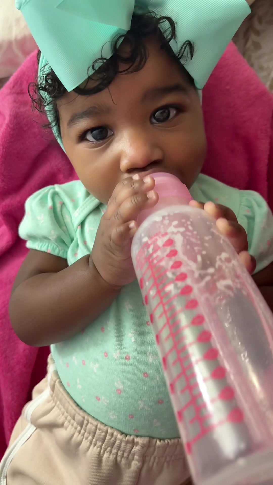 @Baby_Evelyn🧸🎀