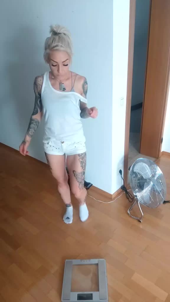 @Karolina