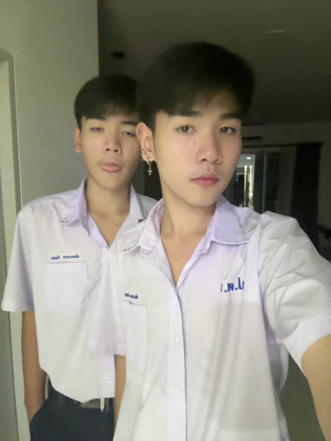 @แฝดสองสยองขวัญ