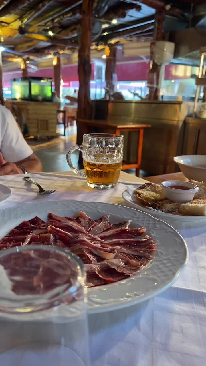 @Antonia_y