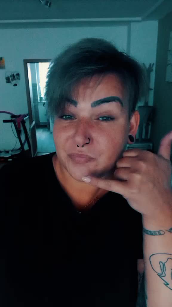 @Sarah🩷💛🩵