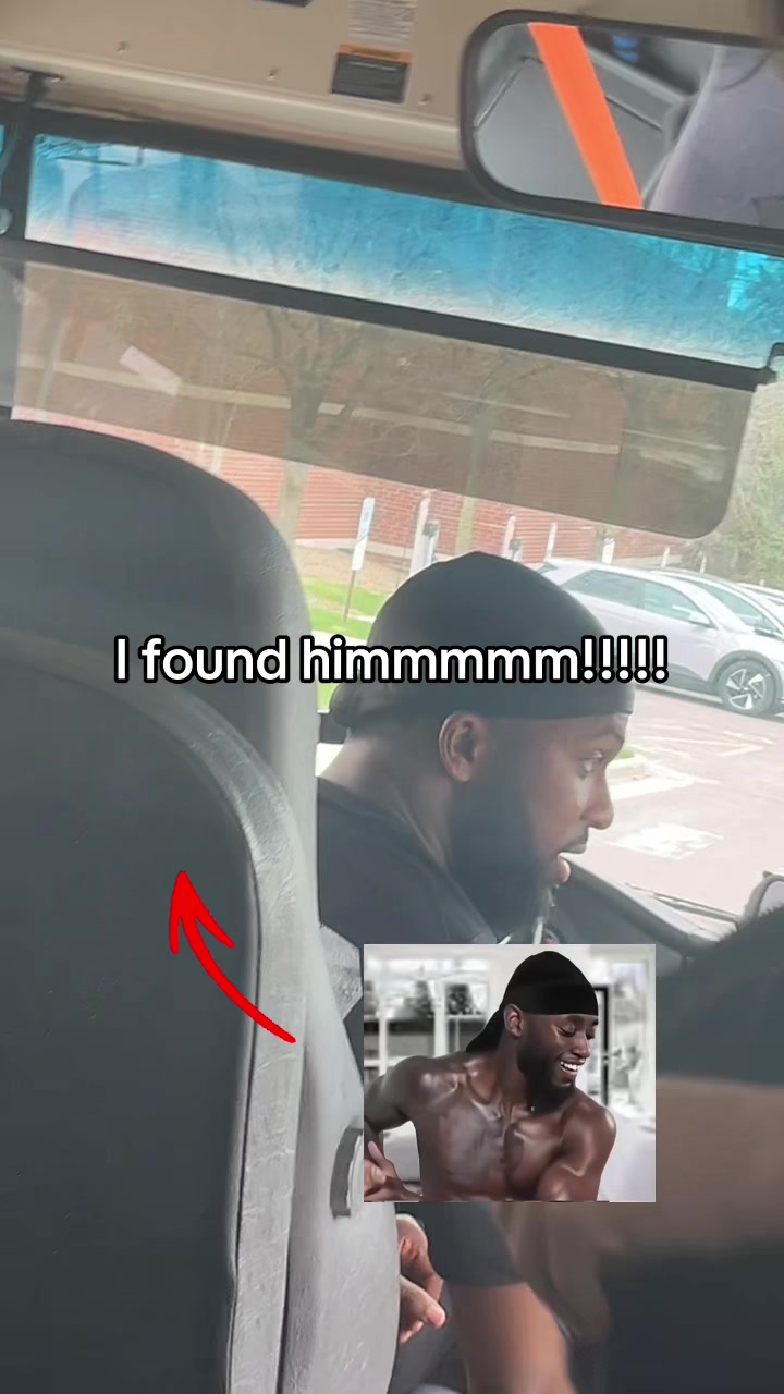 @4Feetzy