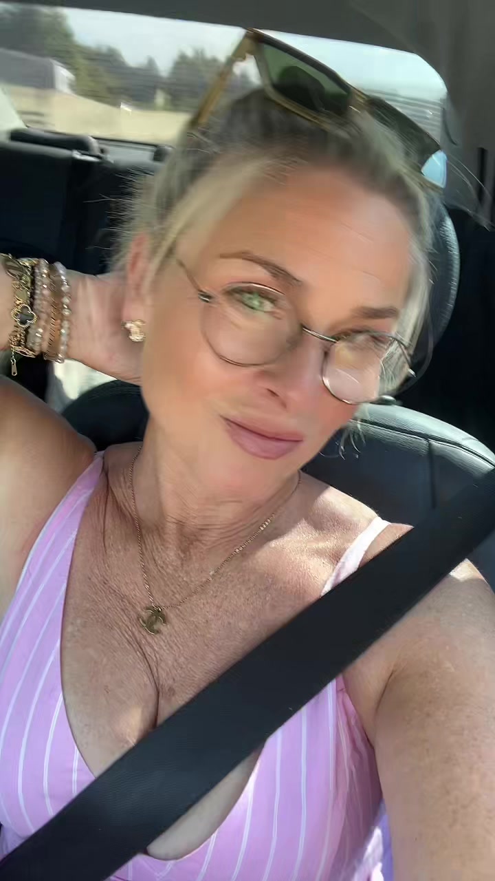 @Mom💋