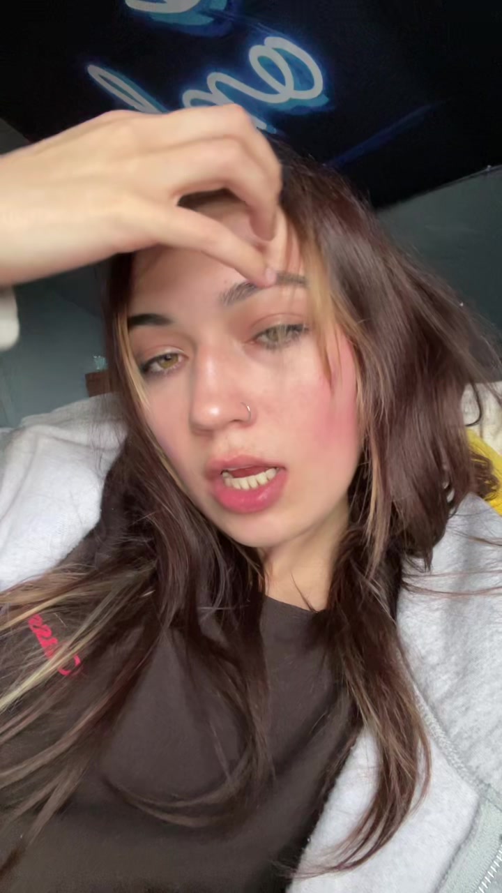 @queenzee._420