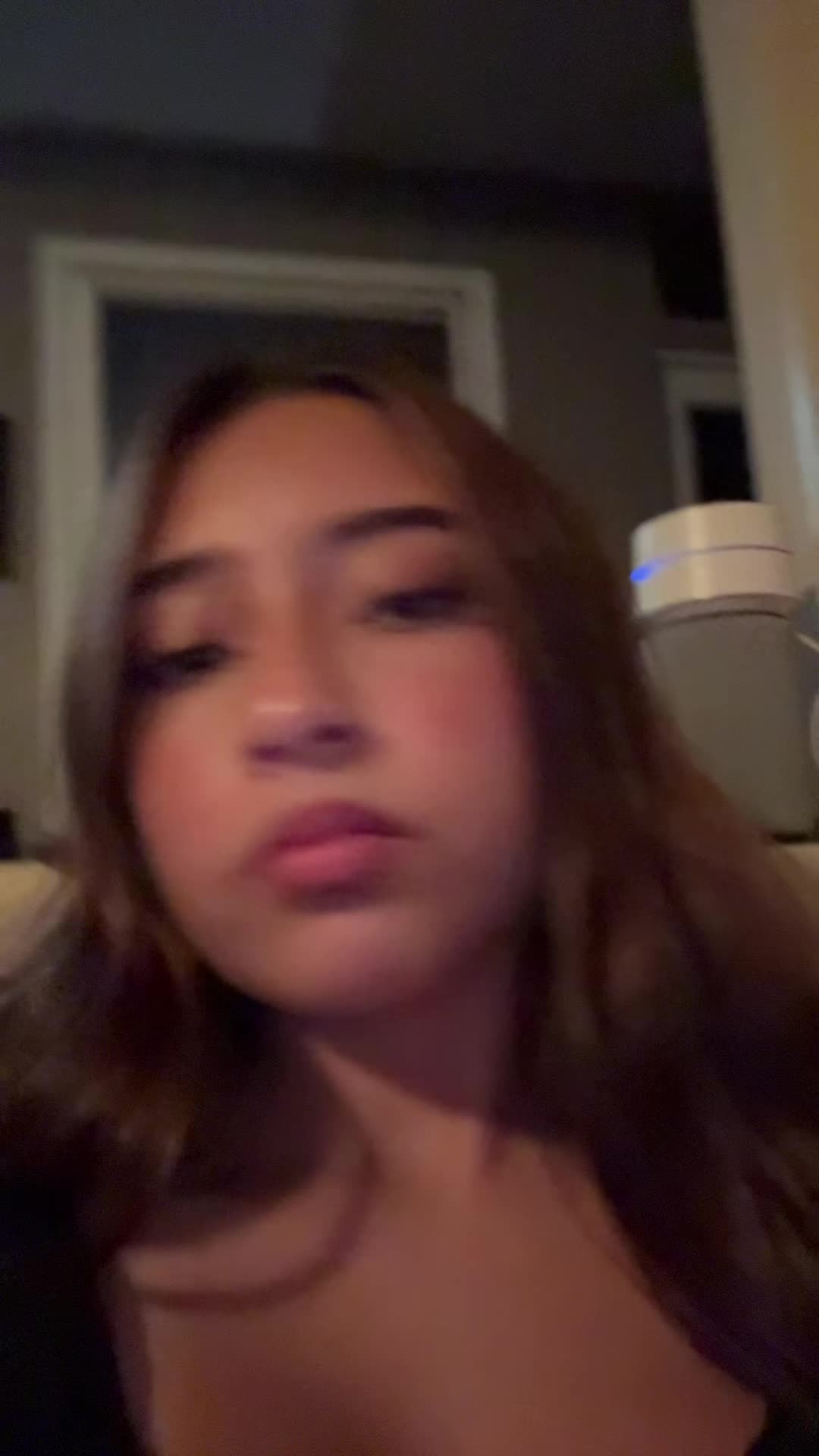 @alejandra