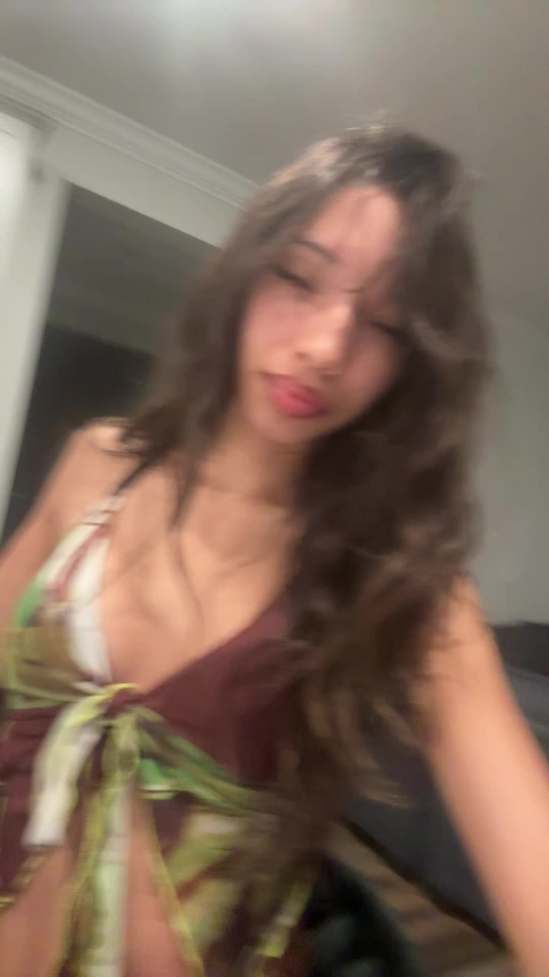 @val 💋