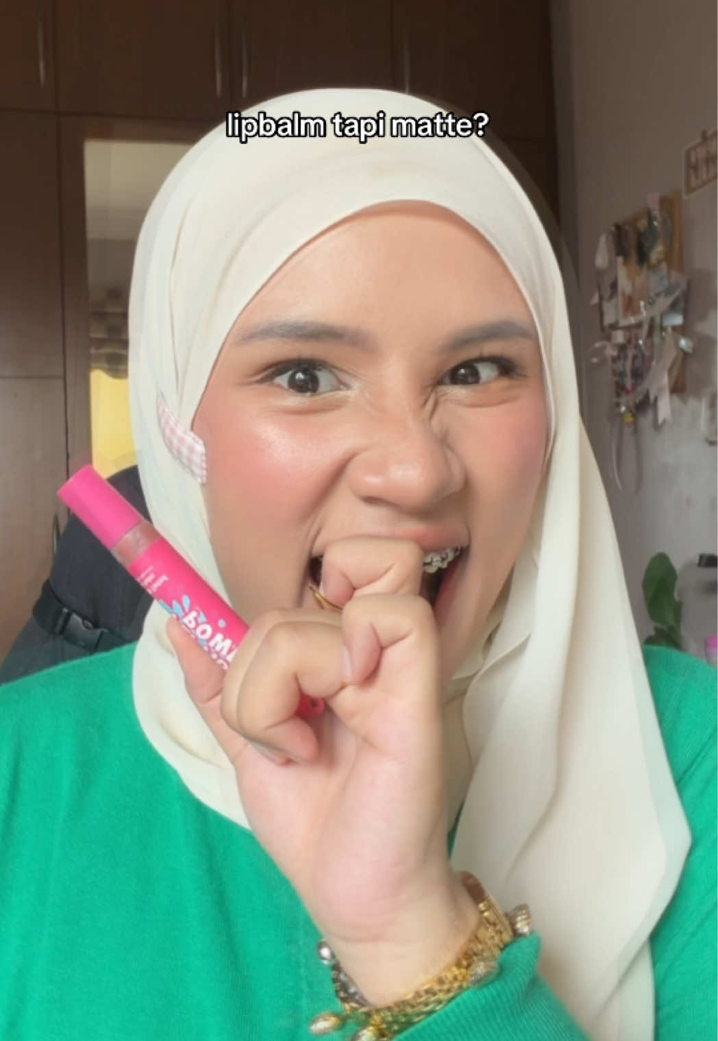 @Izzan Adriana