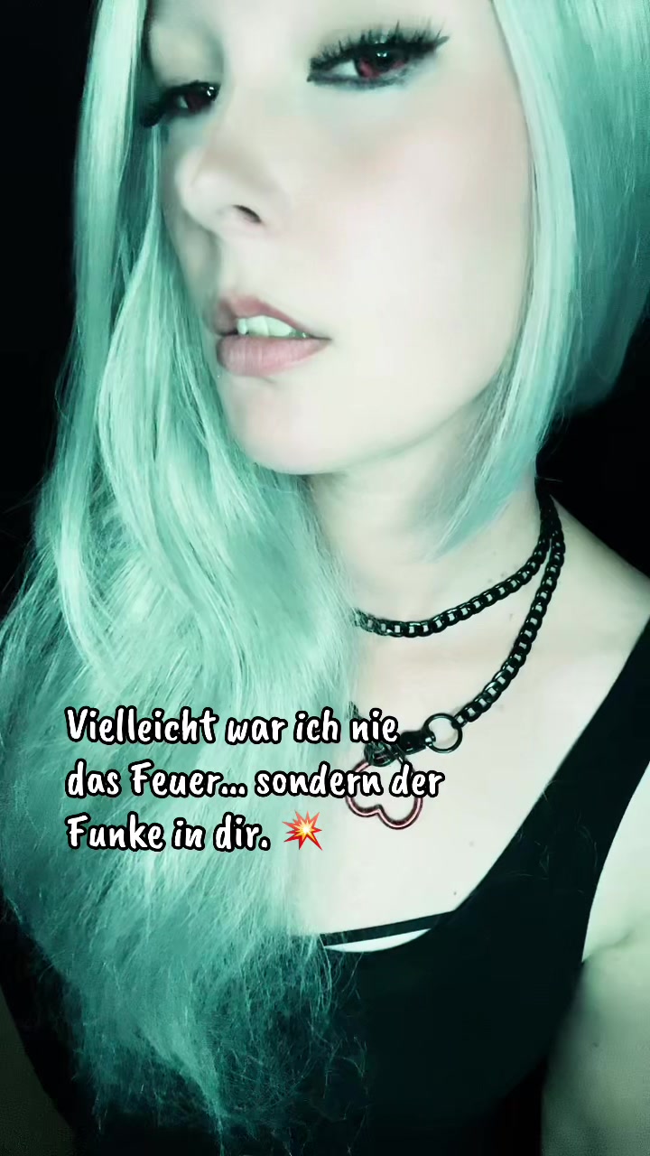 @MrsPuckiii 😈