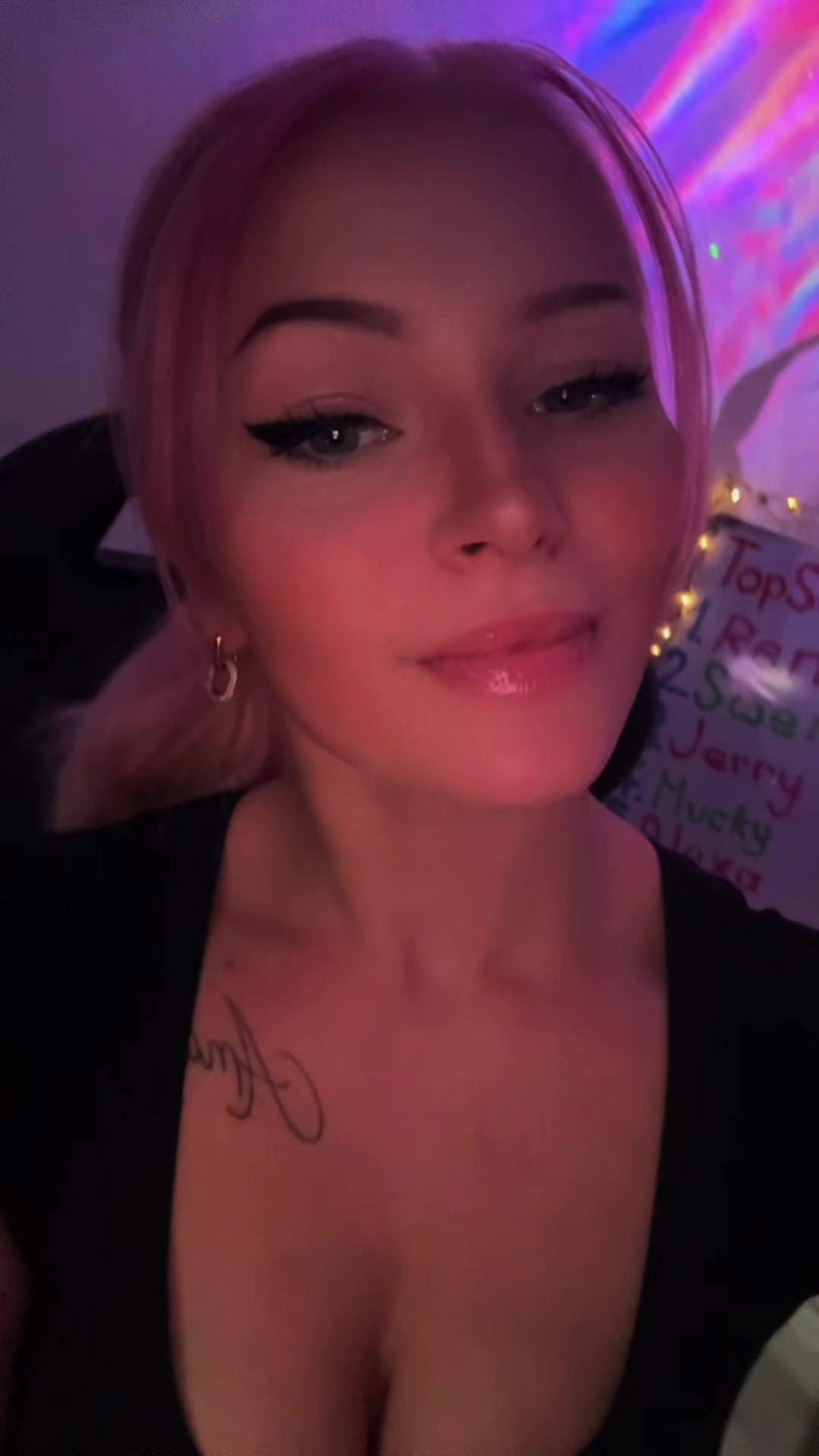 @🌹𝐙𝐨𝐫𝐚 𝐒𝐭𝐚𝐫𝐤🌹