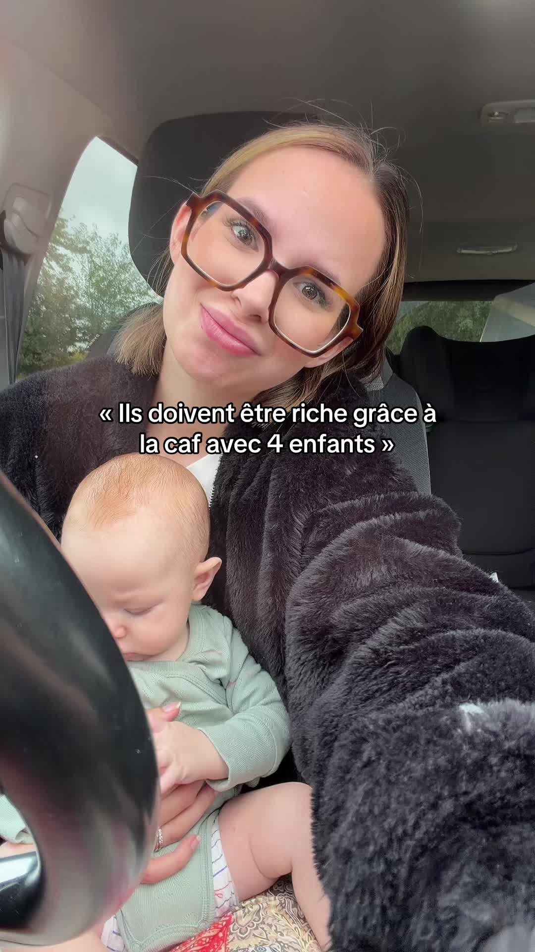 @Unamourtriple | Mom x4