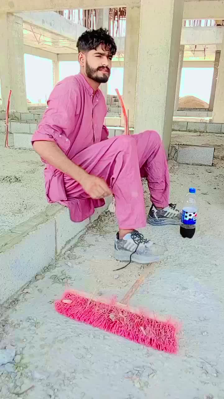 @LadlaBaloch313bv