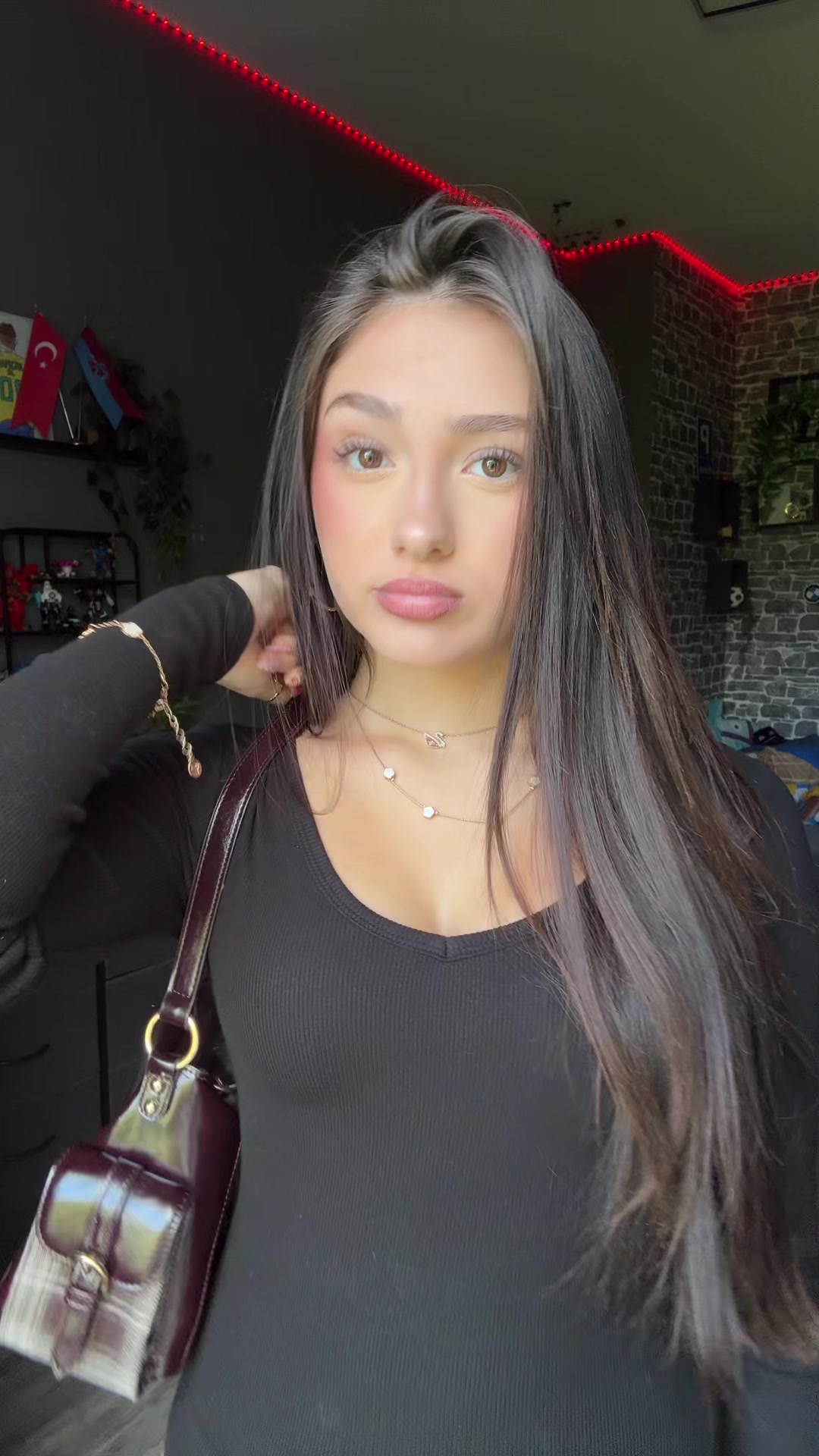 @ayla