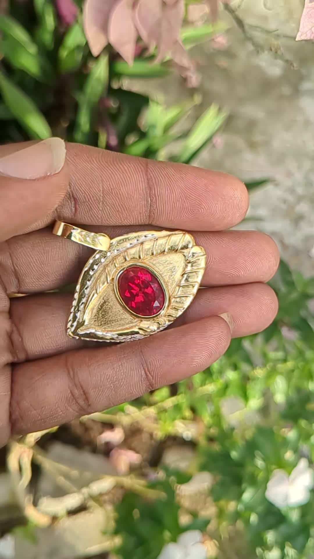 @UltimateJewellers