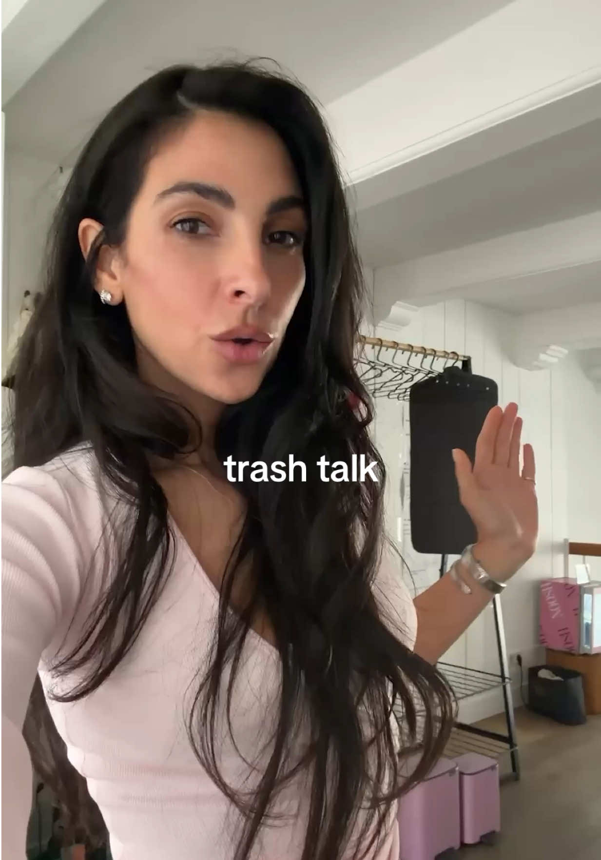 @Anna Nooshin