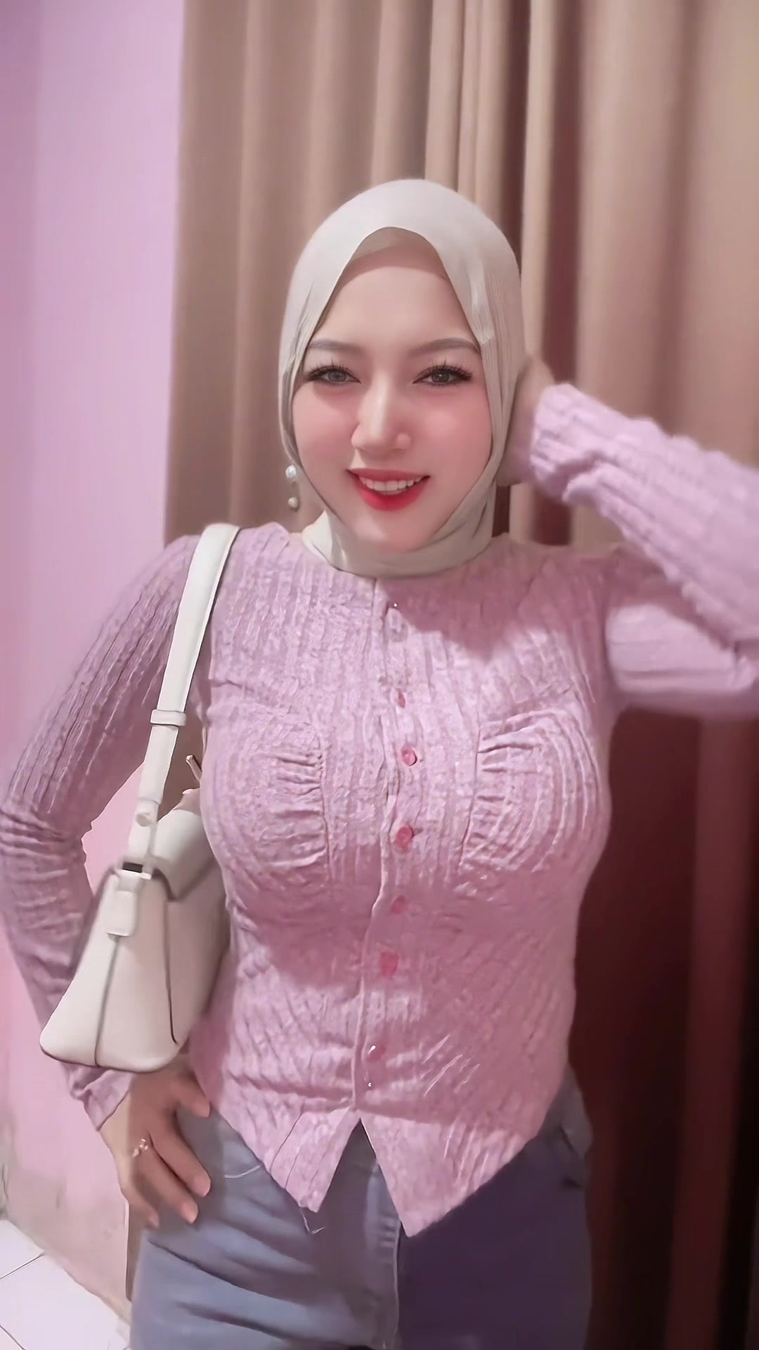 @Call me Mey ♍