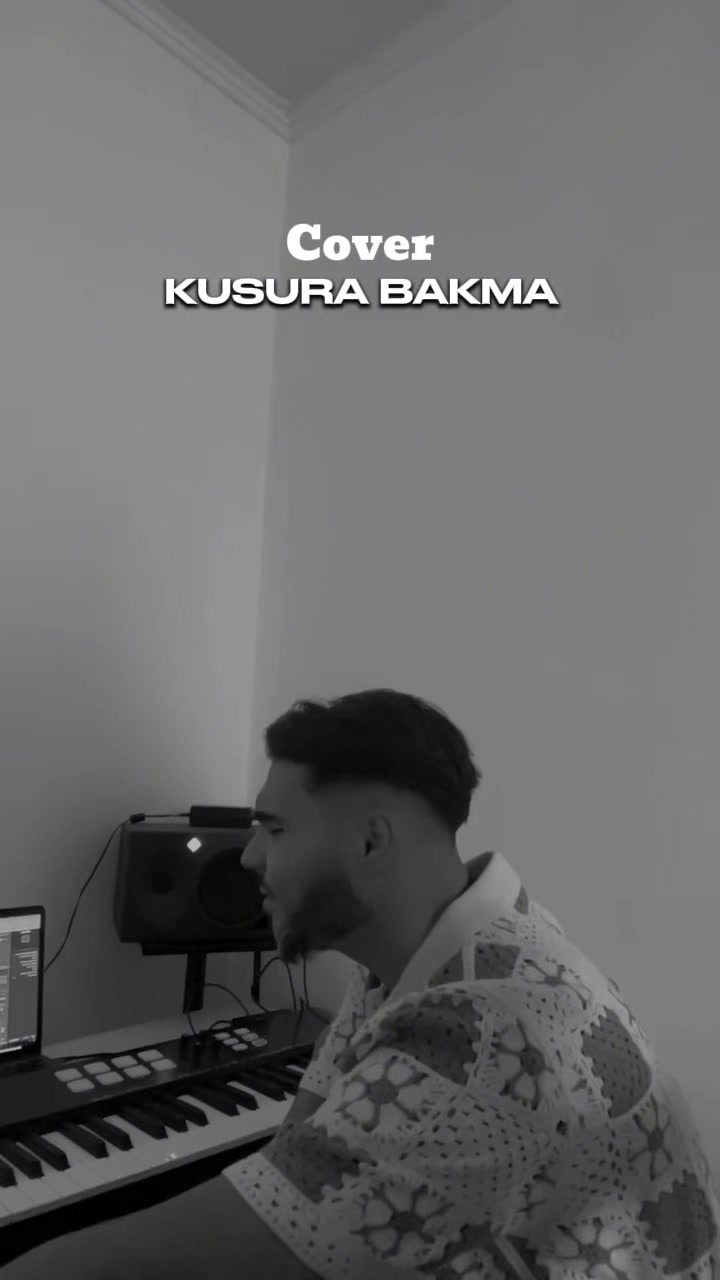 @𝗔𝗡𝗗𝗜 𝗞𝗢𝗥𝗥𝗔