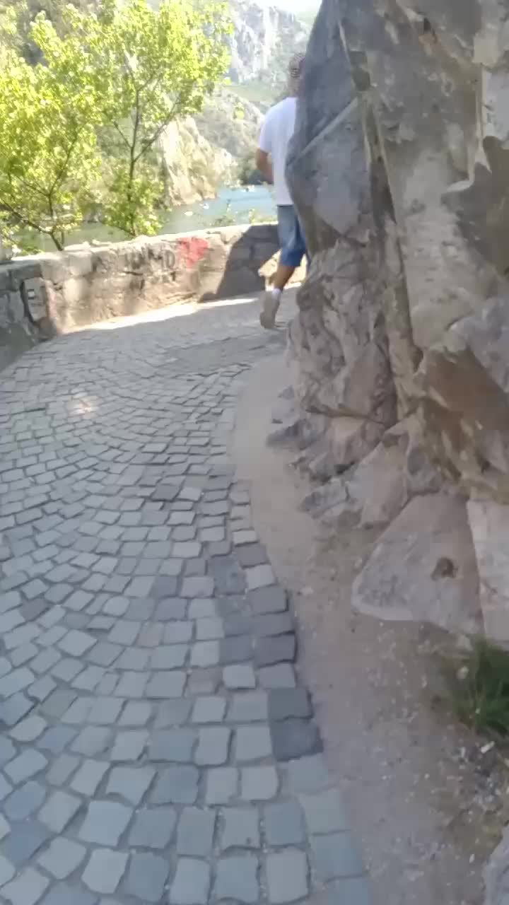 @Selim Krasniqi