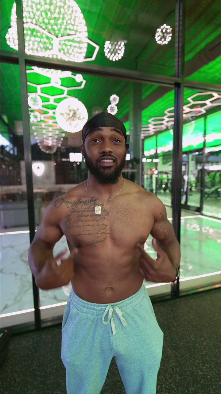 @PERSONAL TRAINER